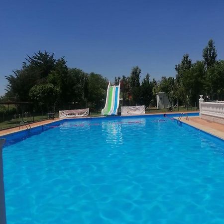 Camping Cubillas Кубильяс-де-Санта-Марта Экстерьер фото